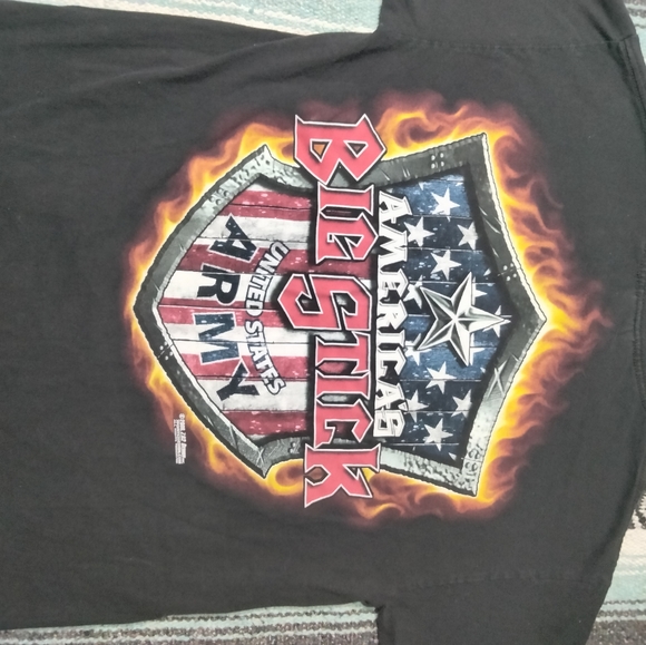 Medium 7.62 Design Tshirt - Picture 3 of 3